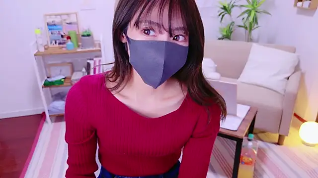 Snapshot of Mii_v_v chatting on 01/19/25, 03:39 Mii v v online show from 01/19/25, 03:39