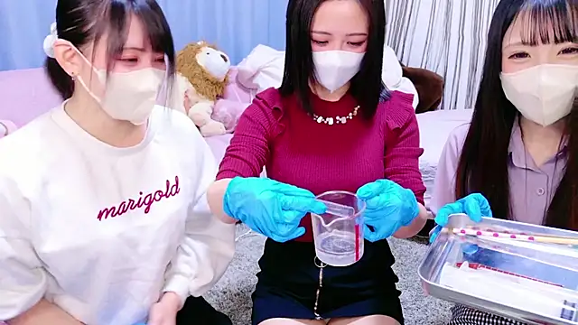 Snapshot of Nonchan_ chatting on 01/08/25, 11:21 Nonchan online show from 01/08/25, 11:21