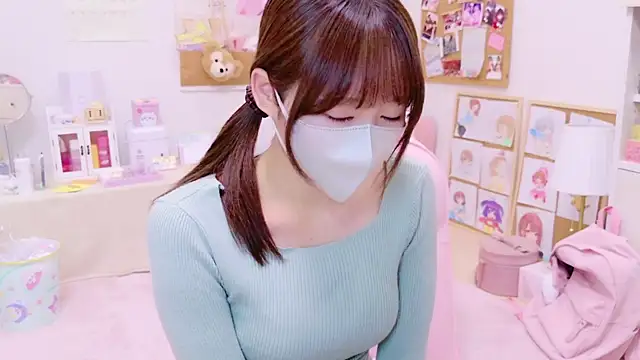 Yui-Ch online show from 01/11/25, 01:01