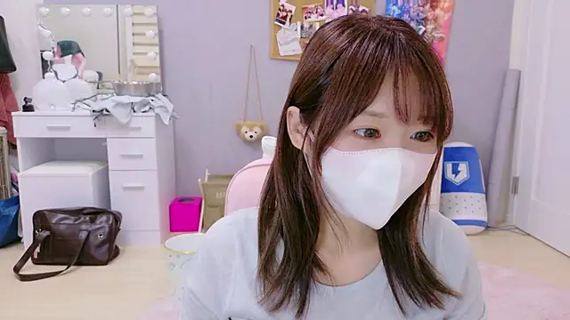 Yui-Ch online show from 09/08/25, 02:27