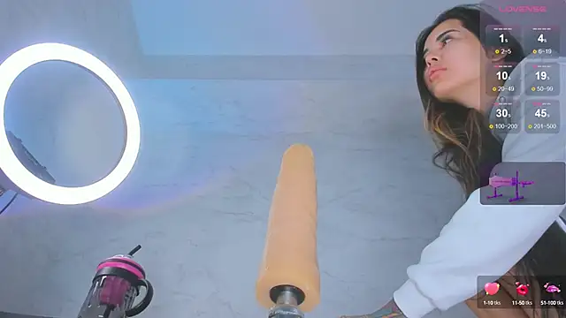 Snapshot of maakimo chatting on 01/10/25, 03:50 maakimo online show from 01/10/25, 03:50