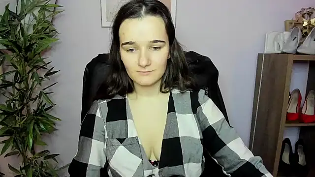 KateDelight online show from 12/22/24, 07:33