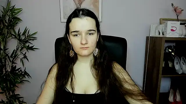 KateDelight online show from 02/01/25, 07:36