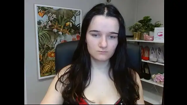 Snapshot of KateDelight chatting on 03/08/25, 07:49 KateDelight online show from 03/08/25, 07:49