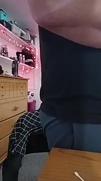 Armyexhibitionistvet online show from 04/18/26, 01:09