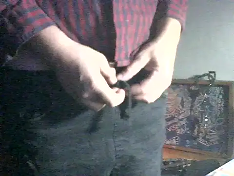 Snapshot of prcalek19 chatting on 12/14/25, 03:17 prcalek19 online show from 12/14/25, 03:17