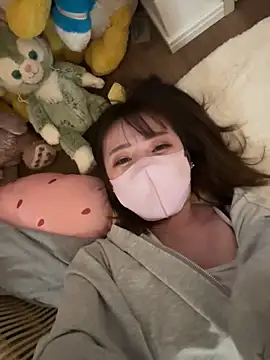 Snapshot of ayu_yu_xo chatting on 01/13/25, 06:05 ayu yu xo online show from 01/13/25, 06:05