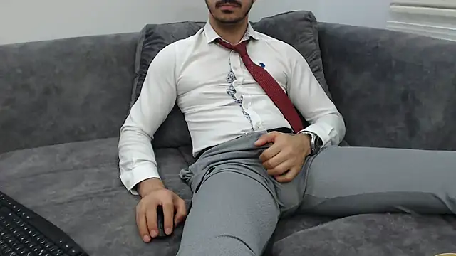 Naughtb0y online show from 05/17/26, 11:12