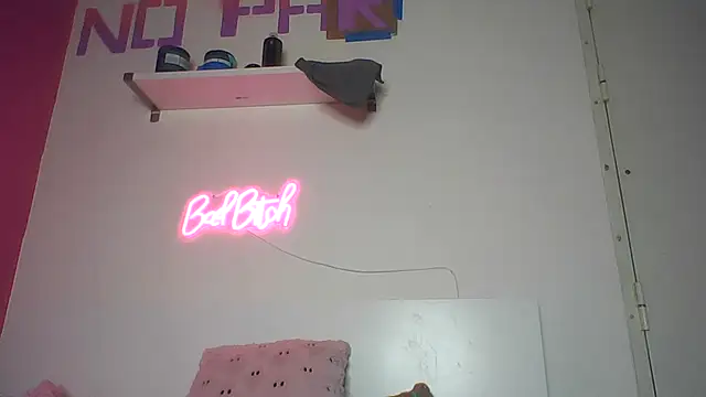 Snapshot of Icy__Diamond chatting on 05/07/26, 08:58 Icy Diamond online show from 05/07/26, 08:58