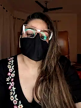 Snapshot of SEXY-Sardarni chatting on 01/03/25, 03:01 SEXY-Sardarni online show from 01/03/25, 03:01