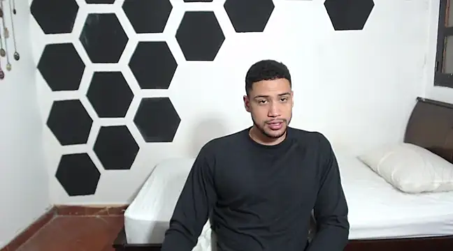 Jhors  Collens online show from 02/07/25, 06:03