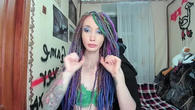 Roxy Silver online show from 02/02/25, 06:53