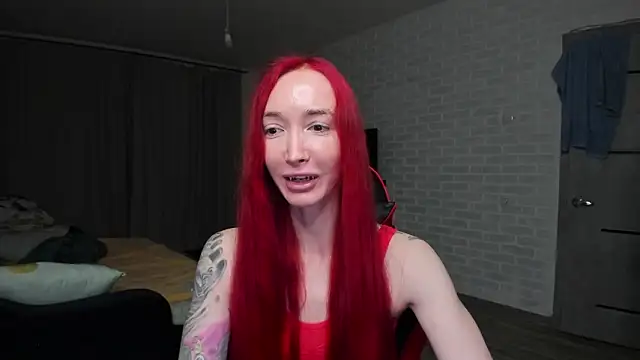 Roxy Silver online show from 02/09/26, 01:42