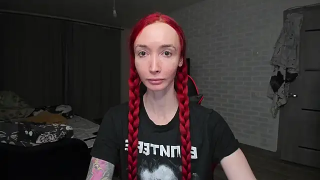 Roxy Silver online show from 02/18/26, 07:54