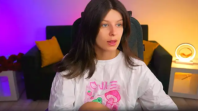 Snapshot of NicoleMun chatting on 02/09/25, 05:19 NicoleMun online show from 02/09/25, 05:19