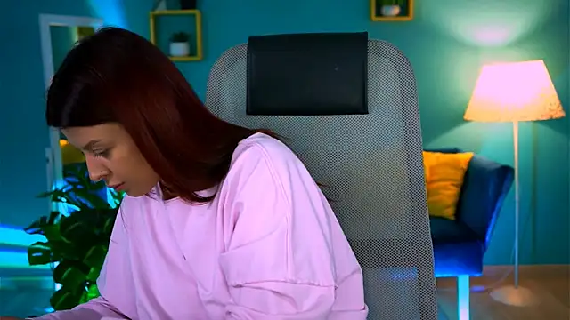 NicoleMun online show from 02/13/26, 12:45