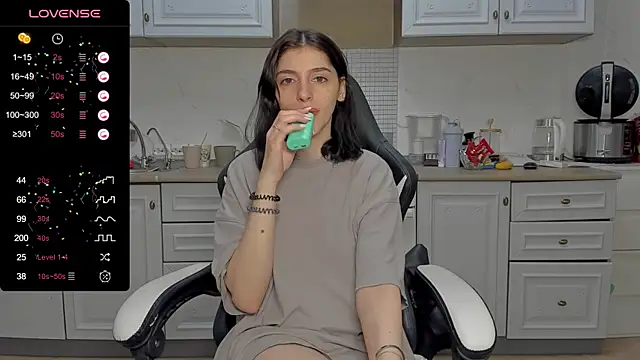 broosnica1 online show from 01/14/25, 11:31