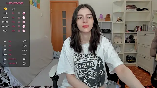 broosnica1 online show from 04/16/26, 07:09