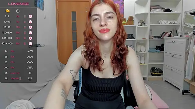 Snapshot of broosnica1 chatting on 06/16/26, 06:49 broosnica1 online show from 06/16/26, 06:49