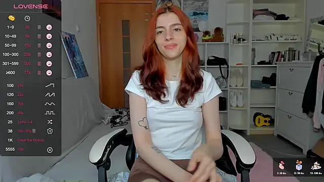 Snapshot of broosnica1 chatting on 07/07/26, 06:47 broosnica1 online show from 07/07/26, 06:47