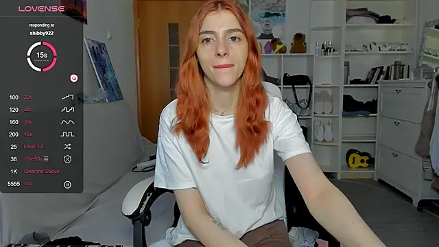 Snapshot of broosnica1 chatting on 07/16/26, 07:25 broosnica1 online show from 07/16/26, 07:25