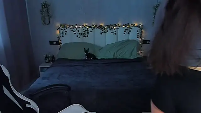 little m0use online show from 06/11/26, 03:37