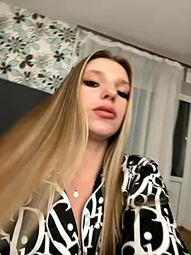 adel secret online show from 09/26/25, 07:40