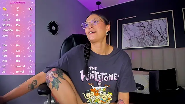 Snapshot of Lissy__Dream chatting on 01/11/25, 01:37 Lissy Dream online show from 01/11/25, 01:37