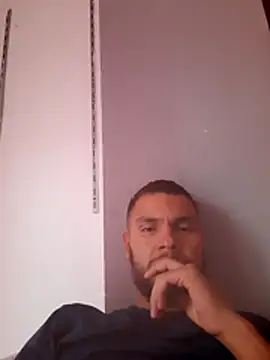 Chofle1 online show from 05/02/26, 02:44