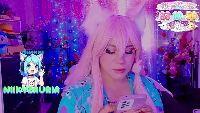  niiky online show from 04/28/26, 03:39