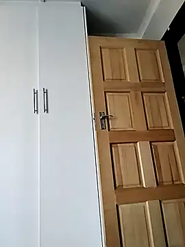 Snapshot of cleopatra-phaedra chatting on 03/23/25, 07:09 cleopatra-phaedra online show from 03/23/25, 07:09