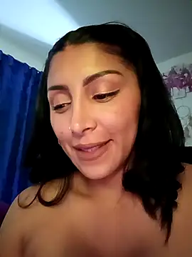 tiffani  love online show from 09/22/25, 02:46