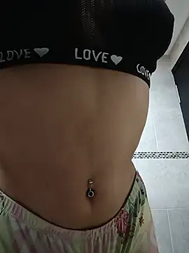 tiffani  love online show from 06/21/26, 09:28