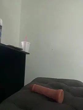 lulu kis online show from 12/23/25, 06:44