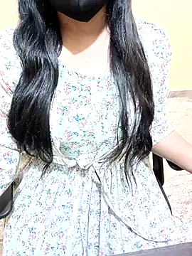 Nithya 05 online show from 10/14/25, 05:03