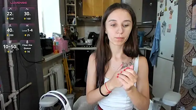 Snapshot of _Nika_Kik chatting on 07/08/26, 05:12 Nika Kik online show from 07/08/26, 05:12