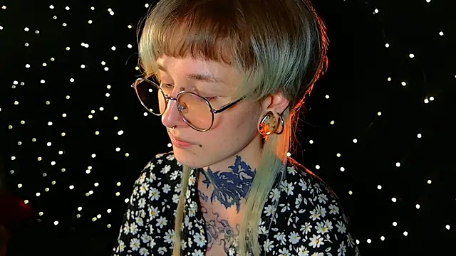 Littlespacemouse online show from 12/21/24, 02:37