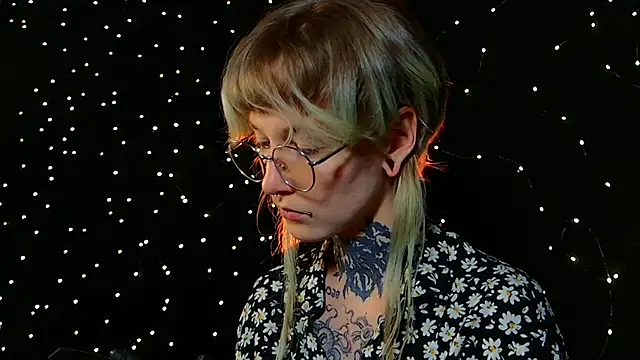 Littlespacemouse online show from 12/22/24, 05:01