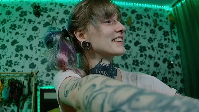 Littlespacemouse online show from 09/21/25, 10:11