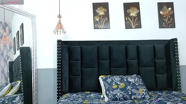 kinkyhousewifee online show from 01/09/26, 02:47