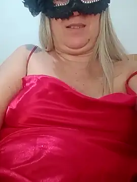 Snapshot of titiasexy chatting on 05/03/26, 10:49 titiasexy online show from 05/03/26, 10:49
