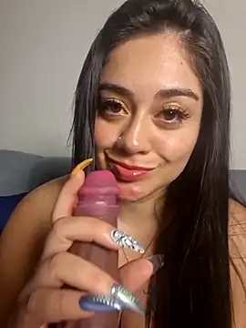 nahomi sweett online show from 03/15/26, 03:34