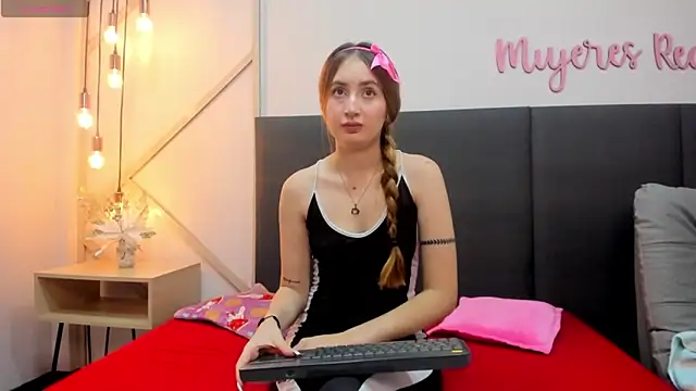 AlissonMartin online show from 02/04/25, 11:49