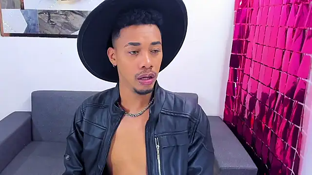 Snapshot of Hottwinkguys chatting on 01/12/25, 05:54 Hottwinkguys online show from 01/12/25, 05:54