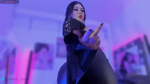 Snapshot of Tellme_Alexa chatting on 03/08/25, 09:51 Tellme Alexa online show from 03/08/25, 09:51