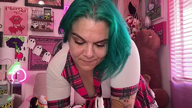 CherryBombBomb online show from 10/24/25, 07:10