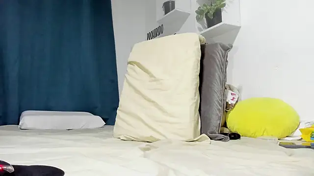 Aronxxs online show from 09/09/25, 10:37