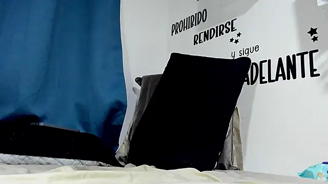 Aronxxs online show from 11/03/25, 09:32