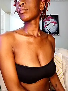 Ayrella02 online show from 11/26/25, 12:00