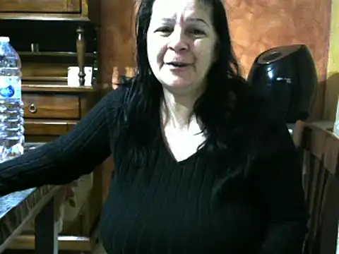 Snapshot of martamilf2 chatting on 12/12/24, 05:59 martamilf2 online show from 12/12/24, 05:59